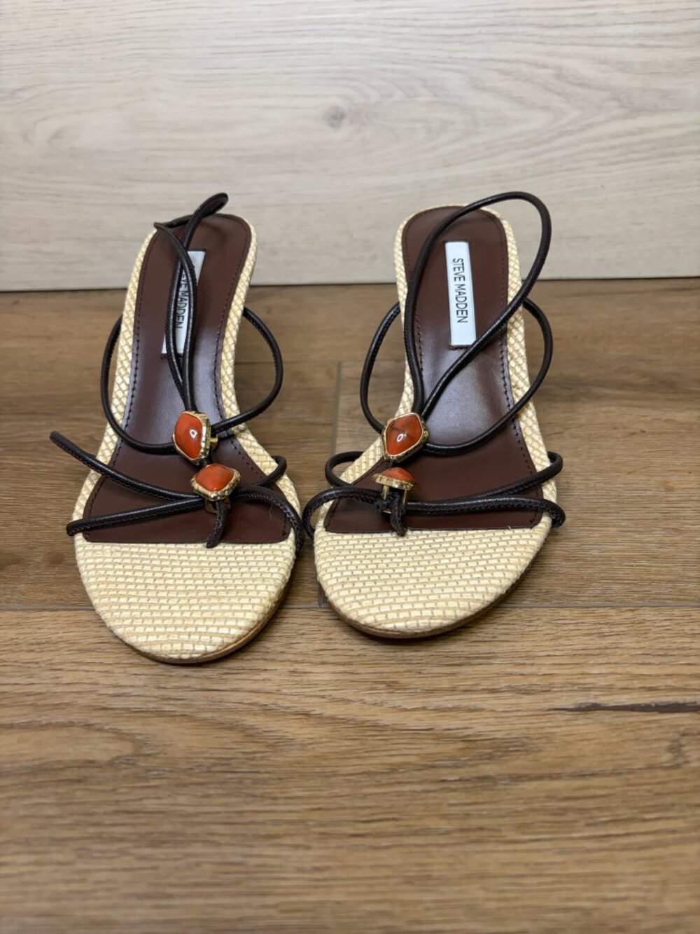 STEVE MADDEN Ramos Strappy Thong Heeled Sandals Brown Multi Stones Size 5.5 - Picture 2 of 8